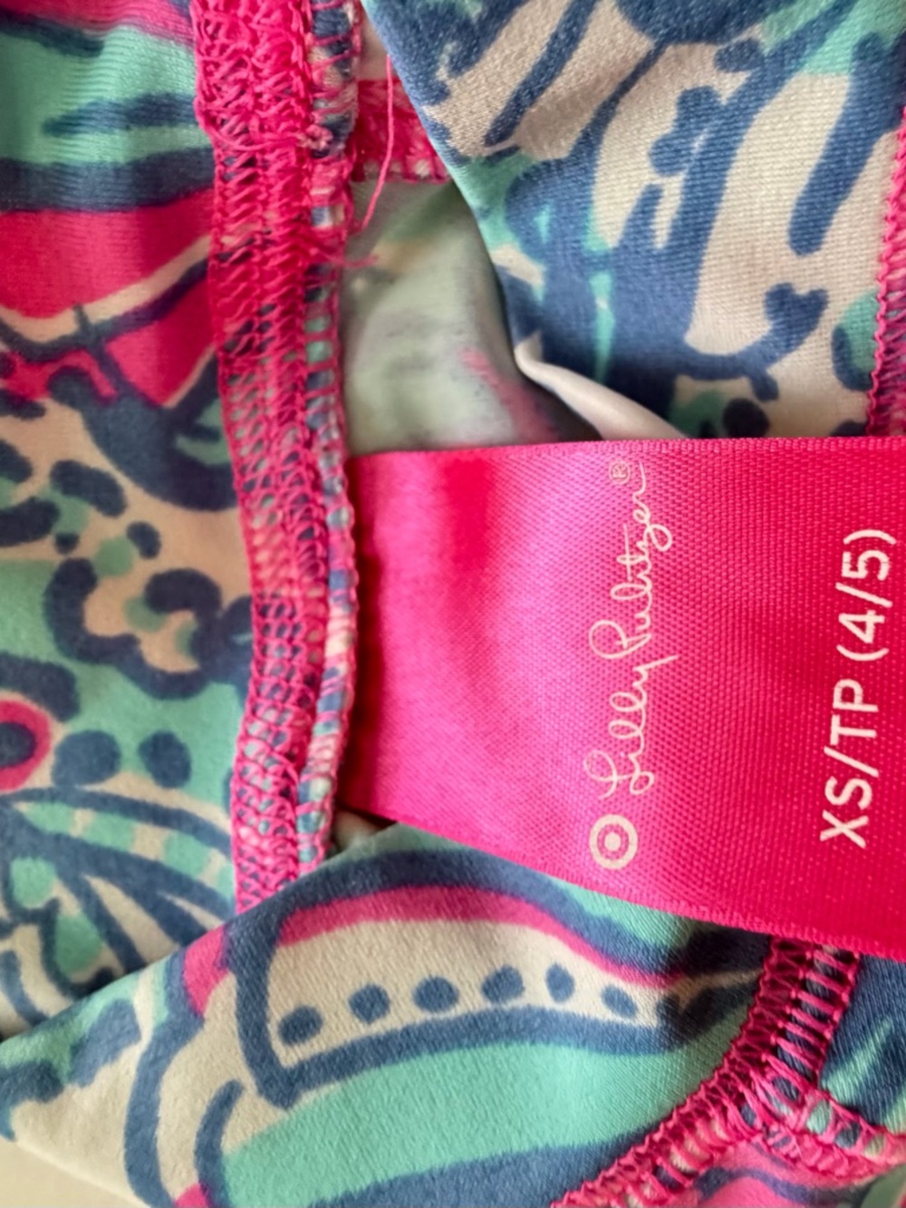 Lilly Pulitzer Pink & Turquoise Shell-Pattern Rashguard XS 4/5 - Picture 5 of 5
